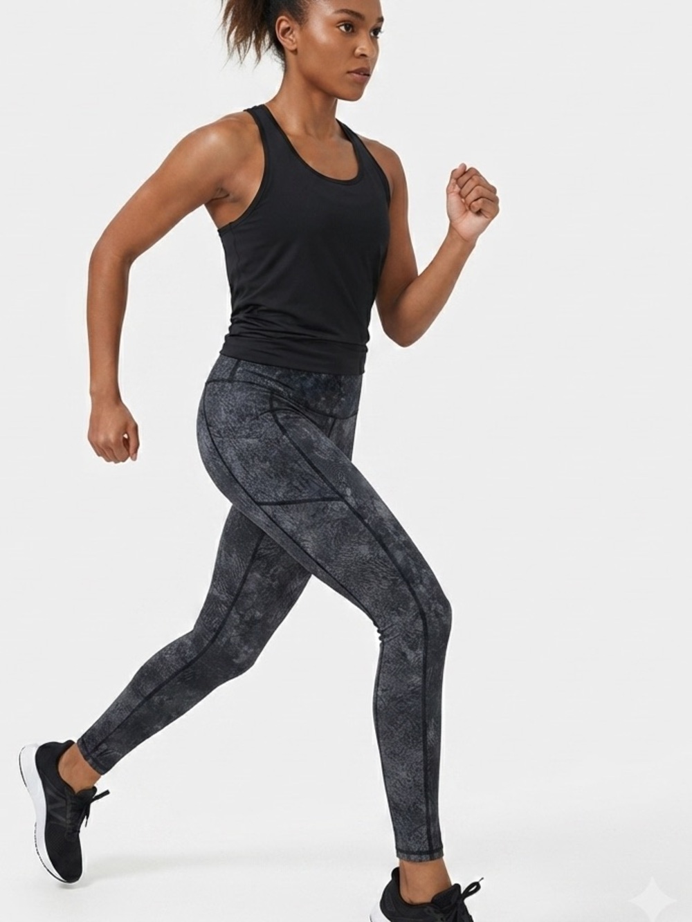 NWT GAIAM OM Hi Rise Pocket Legging Peyton Gloss Black Size M